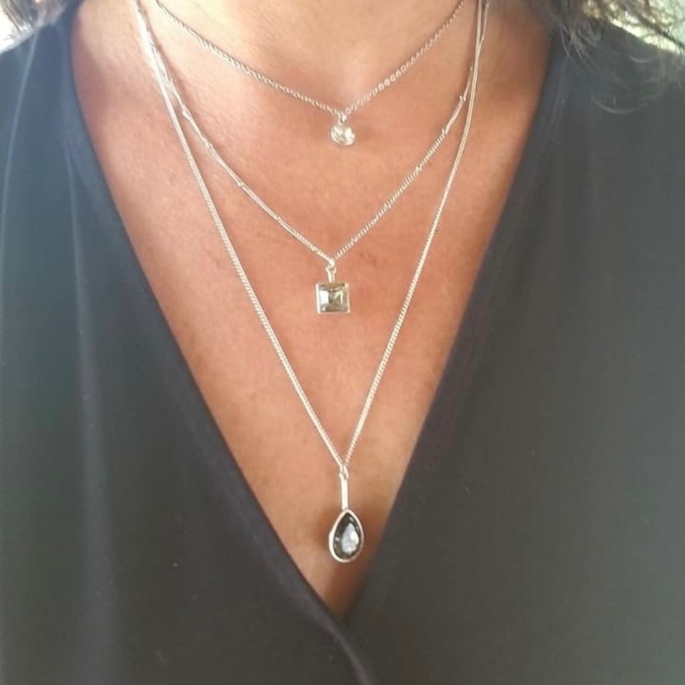 Tri-Me Necklace, Rhodium Plating - Picture 4 of 4